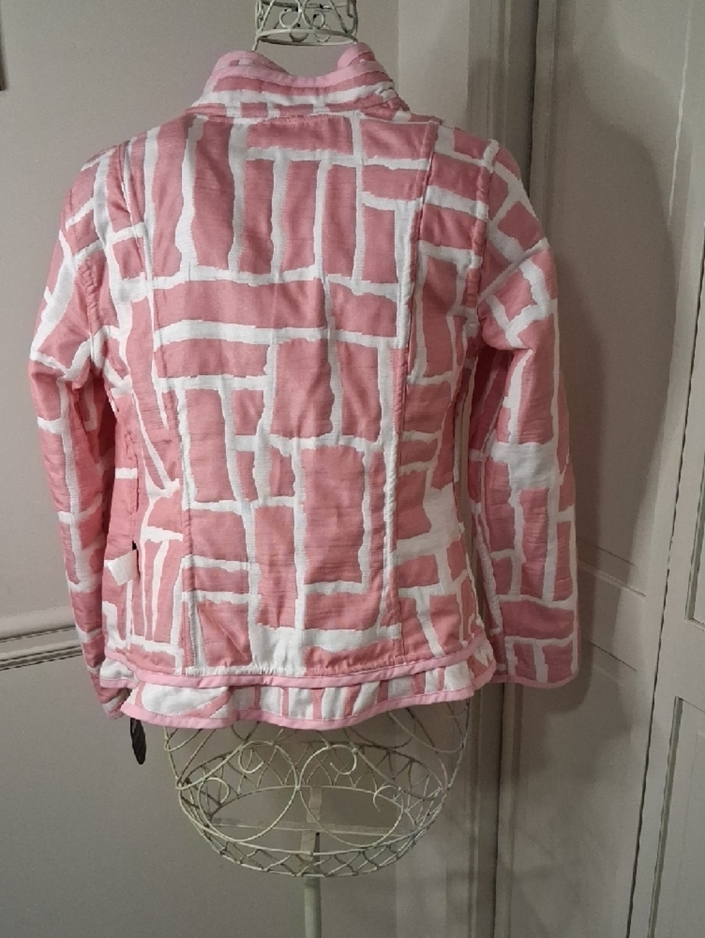 Pink & White Patterned Ruffle Blazer - Picture 8 of 8